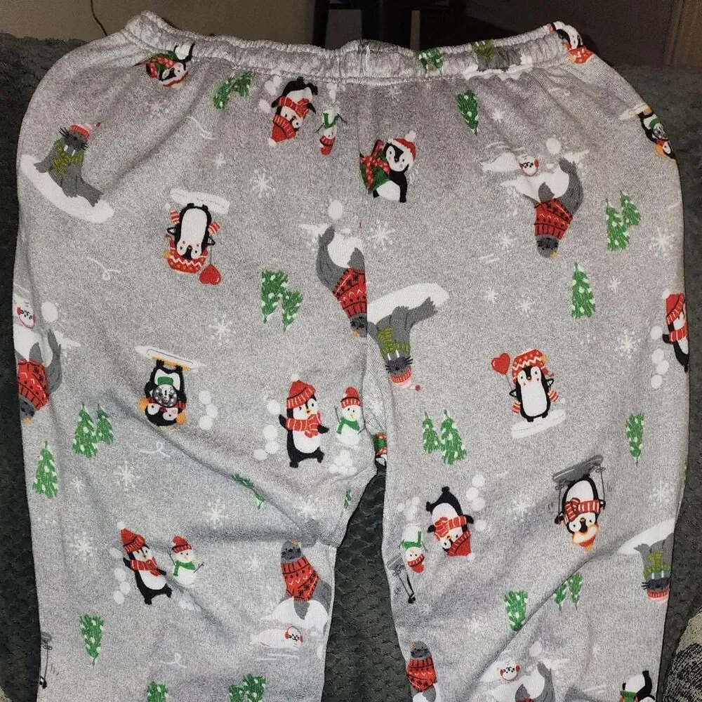 Penguin Women's multi Pajamas